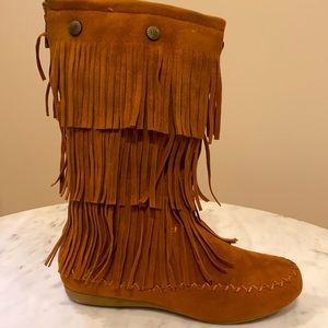 Mocasín Mid-Calf Boots